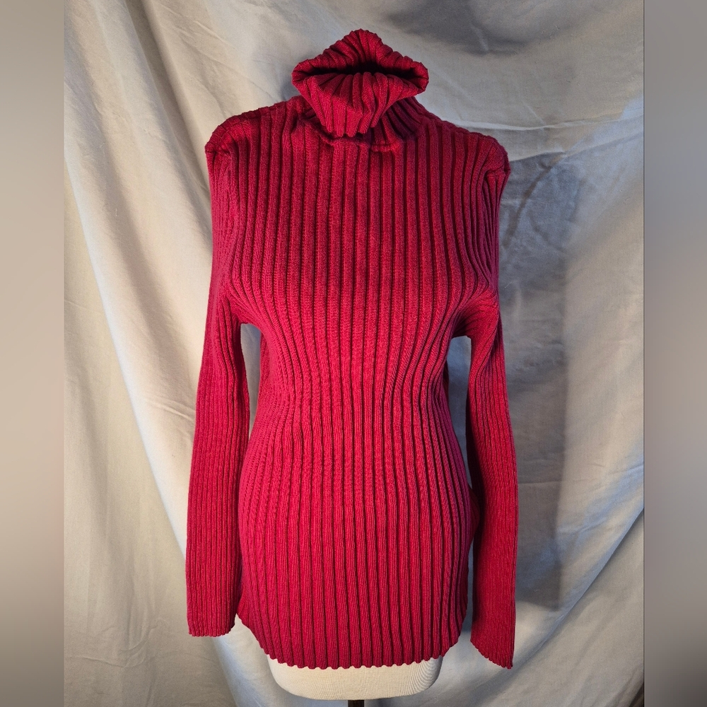 Women’s Ribbed Turtleneck Sweater - Fuchsia Pink